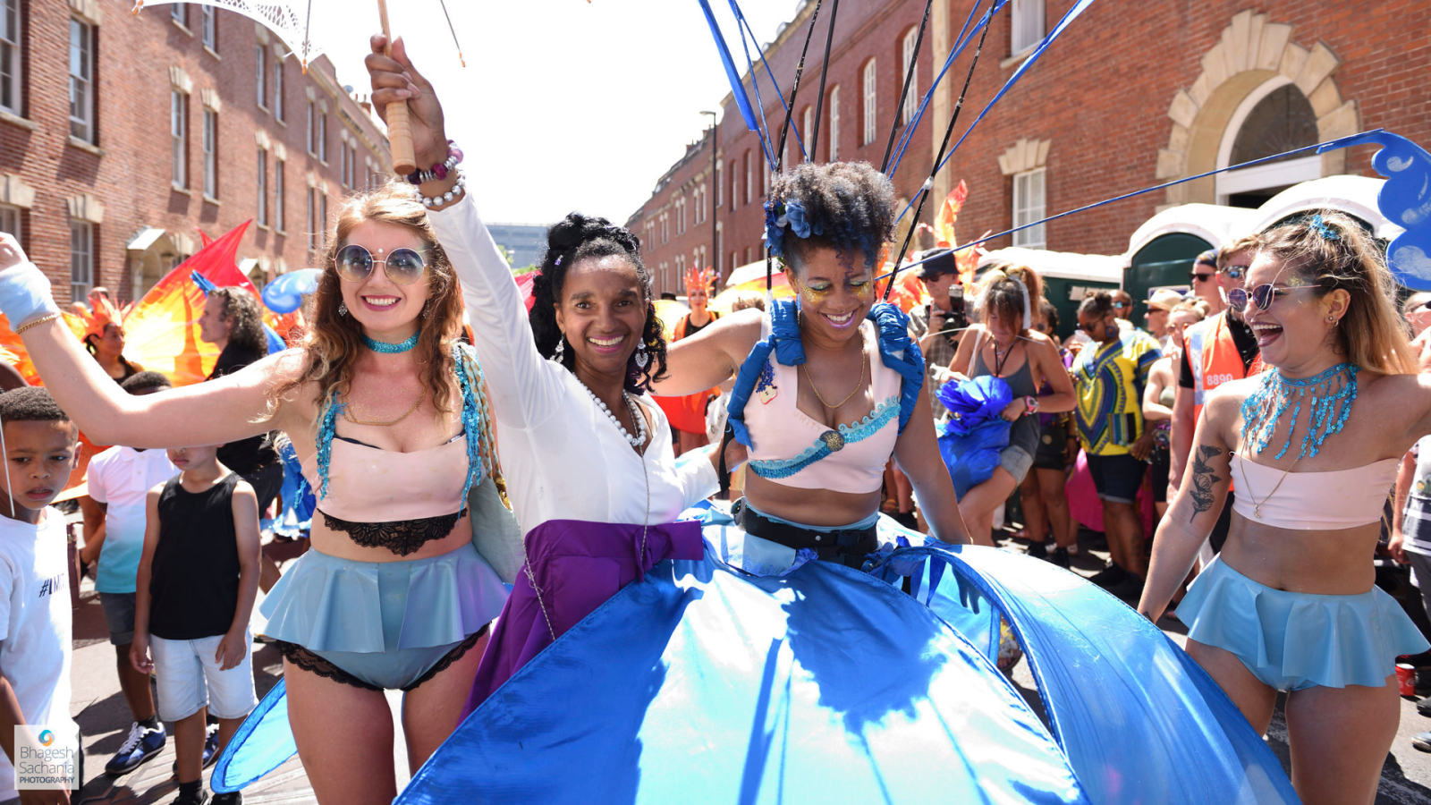 Crowd St Pauls carnival